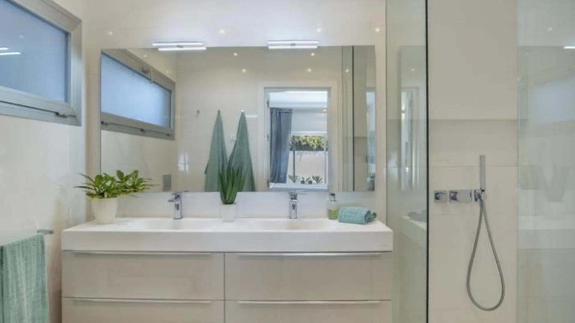 Villa De 6 Dormitorios En Marbella Con Spa Y Piscina Privada - Es-175-10 Estepona 0*,